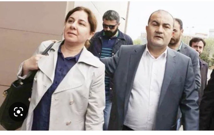 AdaletinSafti's tweet photo. TutukluKanser MustafaBaşer in hakime eşi Rabia Başer de iktidarın Gezi Parkı yıkım projesine iptal kararı veren hakimdir ve o da hapsedilmiştir. Muhalefetin veya Gezicilerin bir kez dahi teşekkür ettiğini, bir kez andıklarını  duydunuz  mu?!
@kilicdarogluk 
@meral_aksener https://t.co/dbVhC81Qws