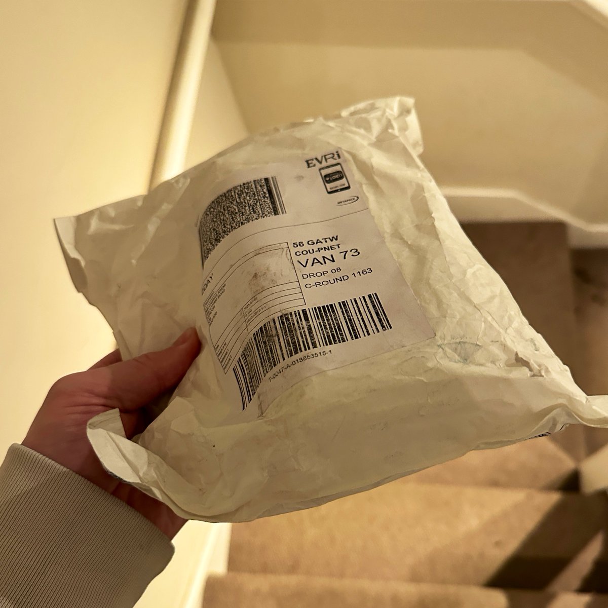 caspararemi's tweet photo. Had an Evri parcel due last Tuesday. On Wednesday I was told it was delayed. On Saturday I was told it was SO BIG it needed a specialist. It finally came today - with no further tracking updates. It’s a new remote control 🙃 I’d worried they’d sent an entire replacement TV. https://t.co/urRlOnRRyf