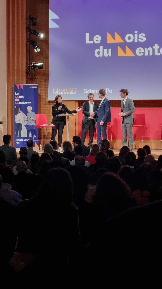 « Le mentorat c’est une forme d’engagement révolutionnaire puisqu’il peut transformer la société » <a href="/GiordanoIsabel/">Isabelle Giordano</a> ❤️
#MoisduMentorat 
<a href="/CollectifMentor/">Collectif Mentorat</a>