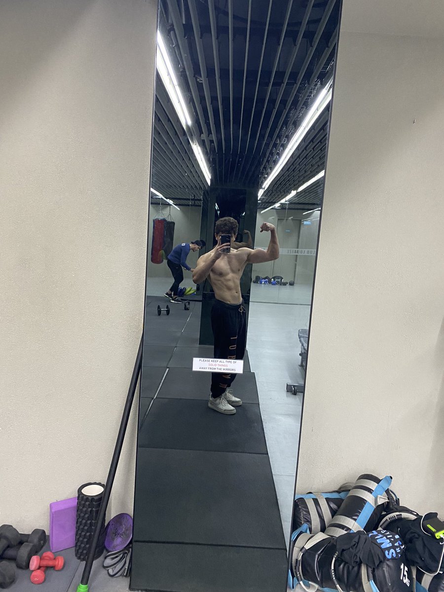 R6Oig's tweet image. I feel so good rn