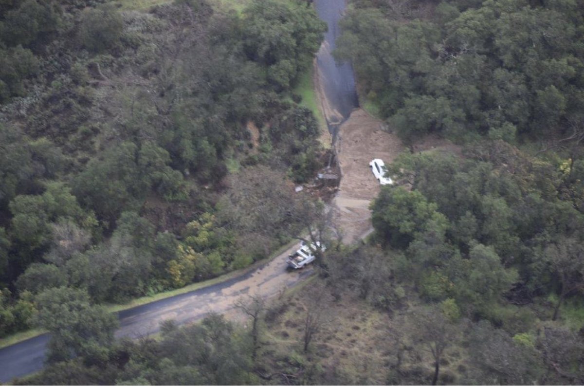 SBCFireInfo's tweet photo. Rancho Oso- Approx. 400 people &amp; 70 horses isolated by mud and debris across the road way.  SBC Fire Construction Section responding to clear roadway &amp; escort them out as roads reopen.  No medicals or injuries reported. https://t.co/9RQS4eW5NB