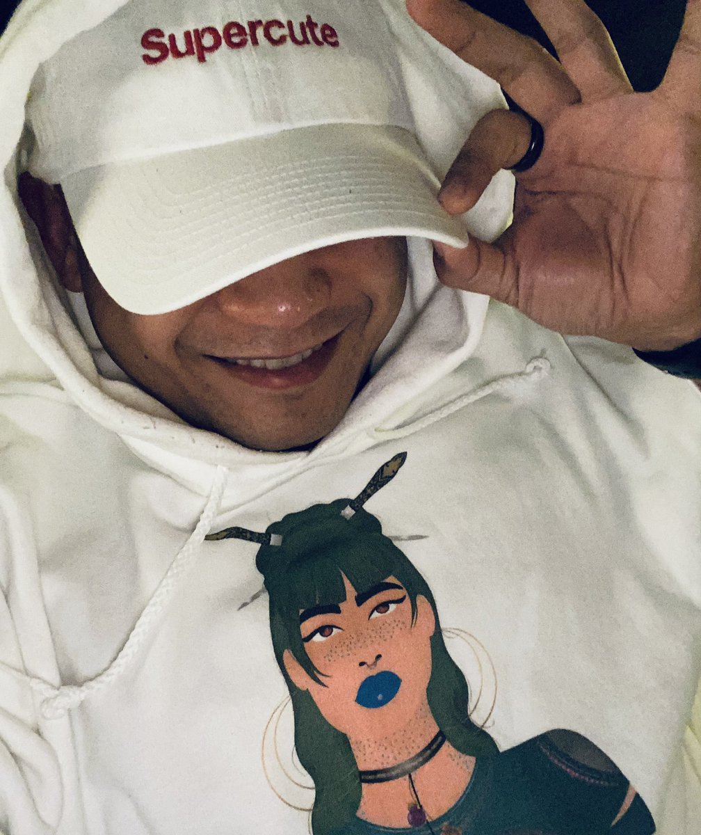 Chillin’ with bae. 😇
.
Who’s else is Superexcited for @SupercuteNFT merch?