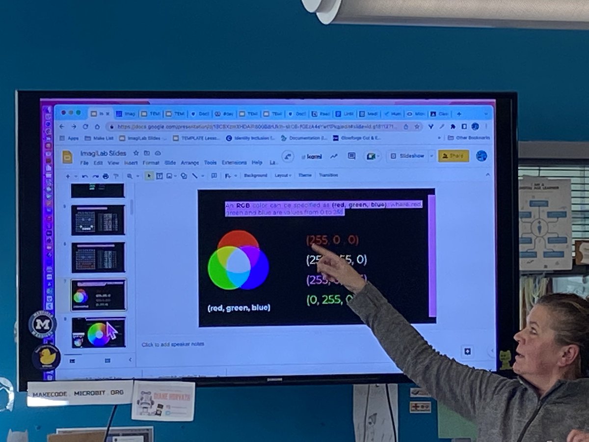 mssafermhs's tweet photo. Such a great #makerspace class on coding with @techmonstah & Mrs. Doolan’s G period class #somuchmathincoding @nat_vaughn #medfieldmath #medfieldps https://t.co/lLzRkic90G