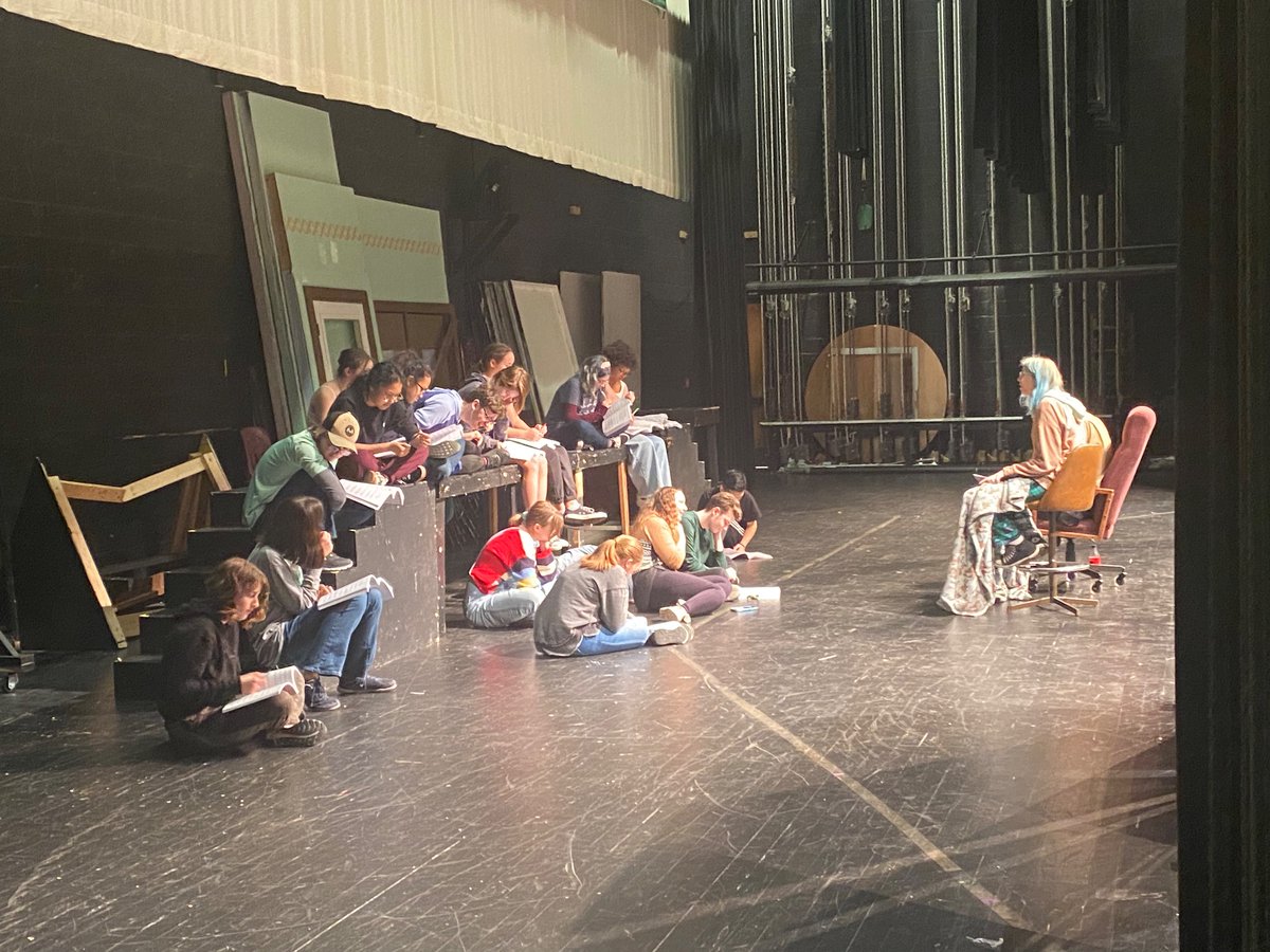 DHS_TROUPE184's tweet photo. Suessical Rehearsals are in full swing! https://t.co/FPxJ9kaLpC