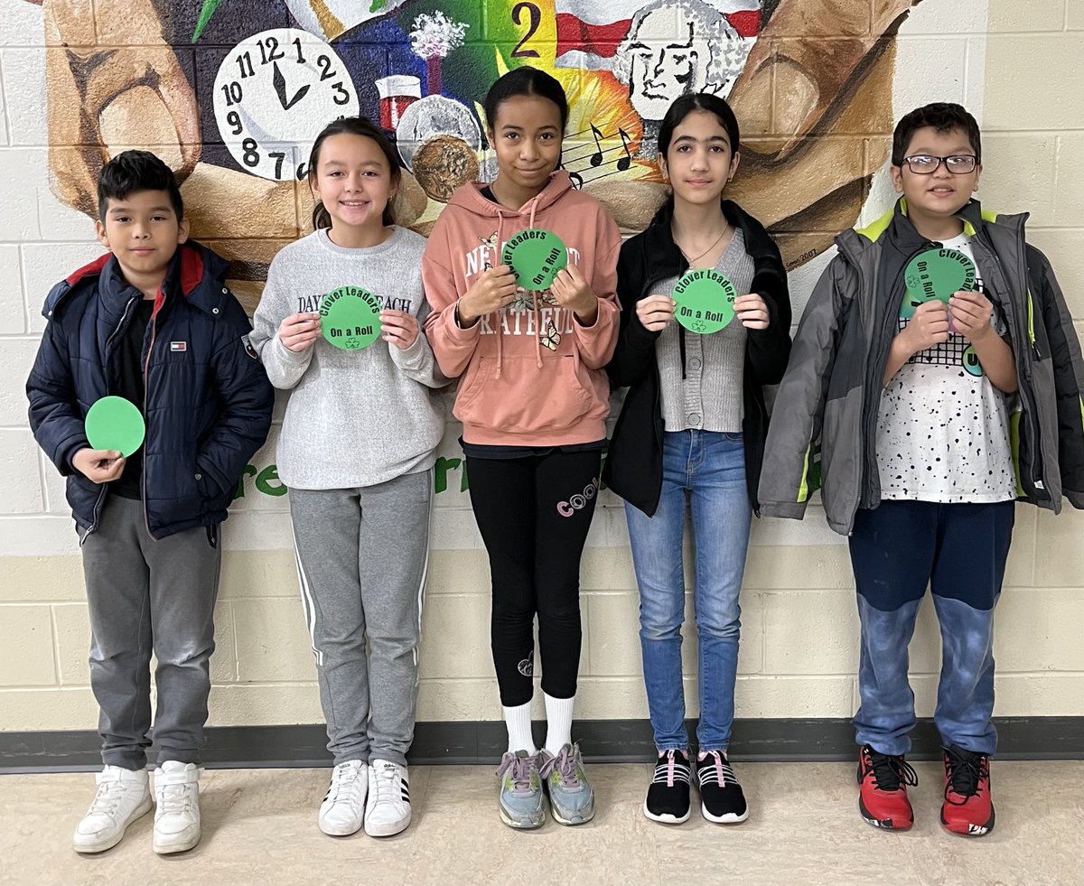 amylcowan's tweet photo. These Olde Sawmill 5th Graders are “On a Roll”. Keep up the good work! ⁦@oseDCSD⁩ https://t.co/DiL7alPsbH