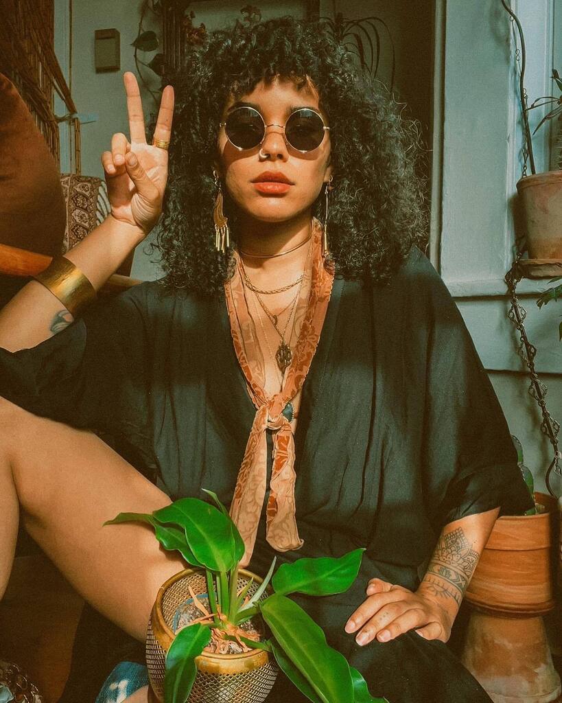 We’ll catch you babes on the flip side 💞 in the meantime we’ll leave you with this extremely cute line up of @briellemariesandra and Lola looking adorable in The Hendrix long skinny scarf in gold ✨ The shop will reopen February 1st! Love you all! Xx Kailee