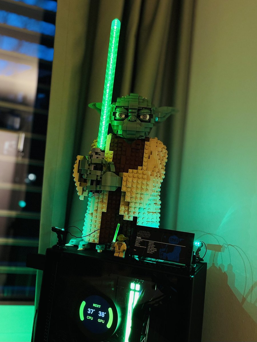 vkoegler tweet media