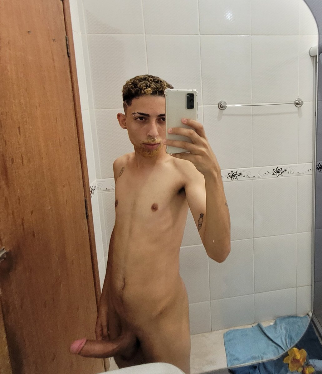 nineteendickk's tweet photo. Peludo ou lisinho?
Coloca um nudes seu aqui nos comentários e vamo ver de qual gostam mais... 😏🔥 https://t.co/hI11oTay2v