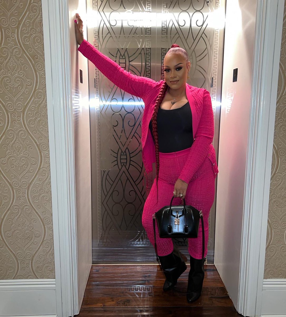 Toya2bless's tweet image. Non-Negotiable 
#Chapter41