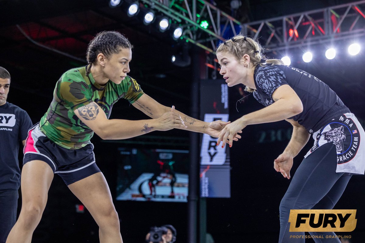 JonnaWoodMMA's tweet image. Few 📸 from Fury 🔥 #bjj #JiuJitsu #mma #Fighter