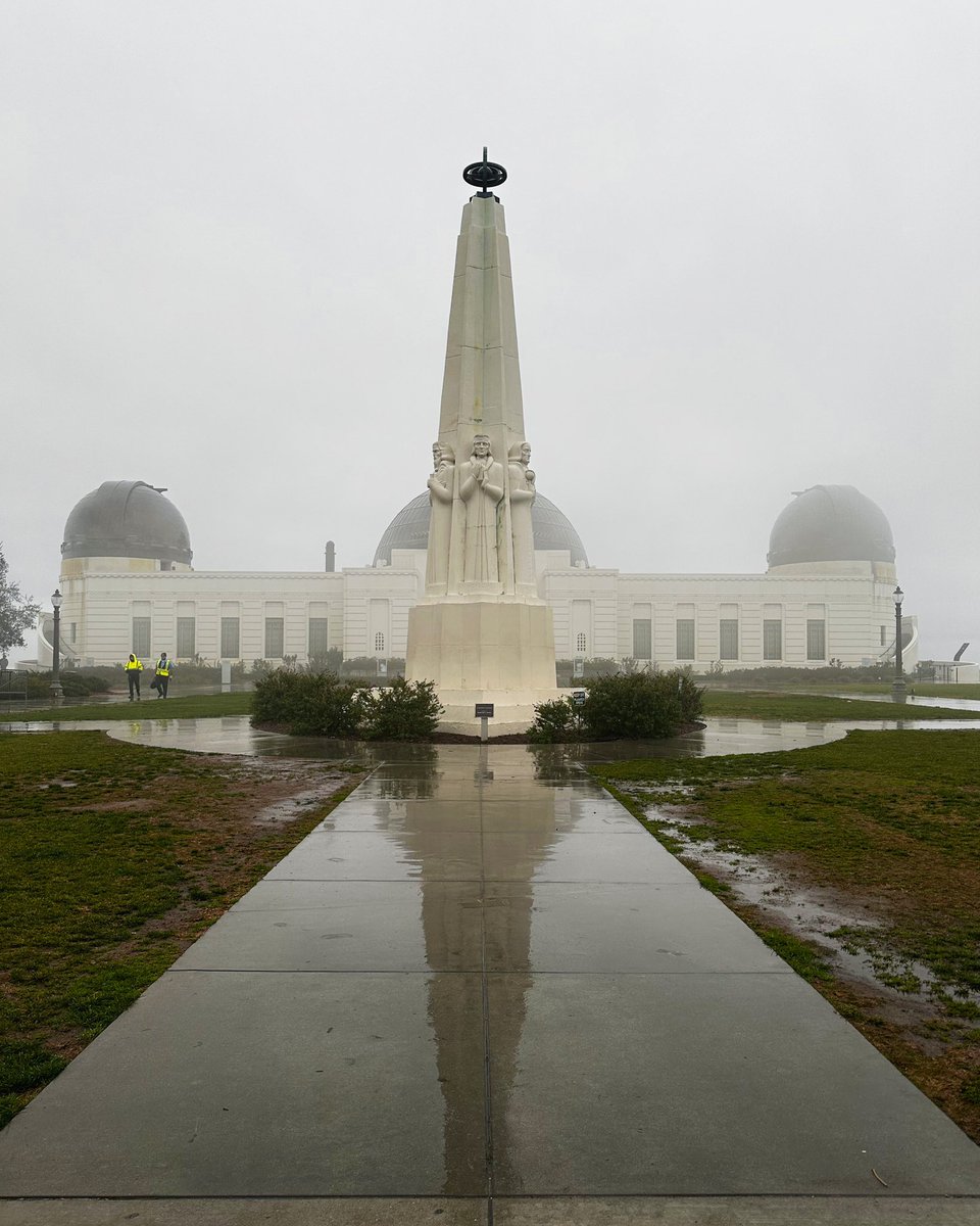 Griffith Observatory tweet media