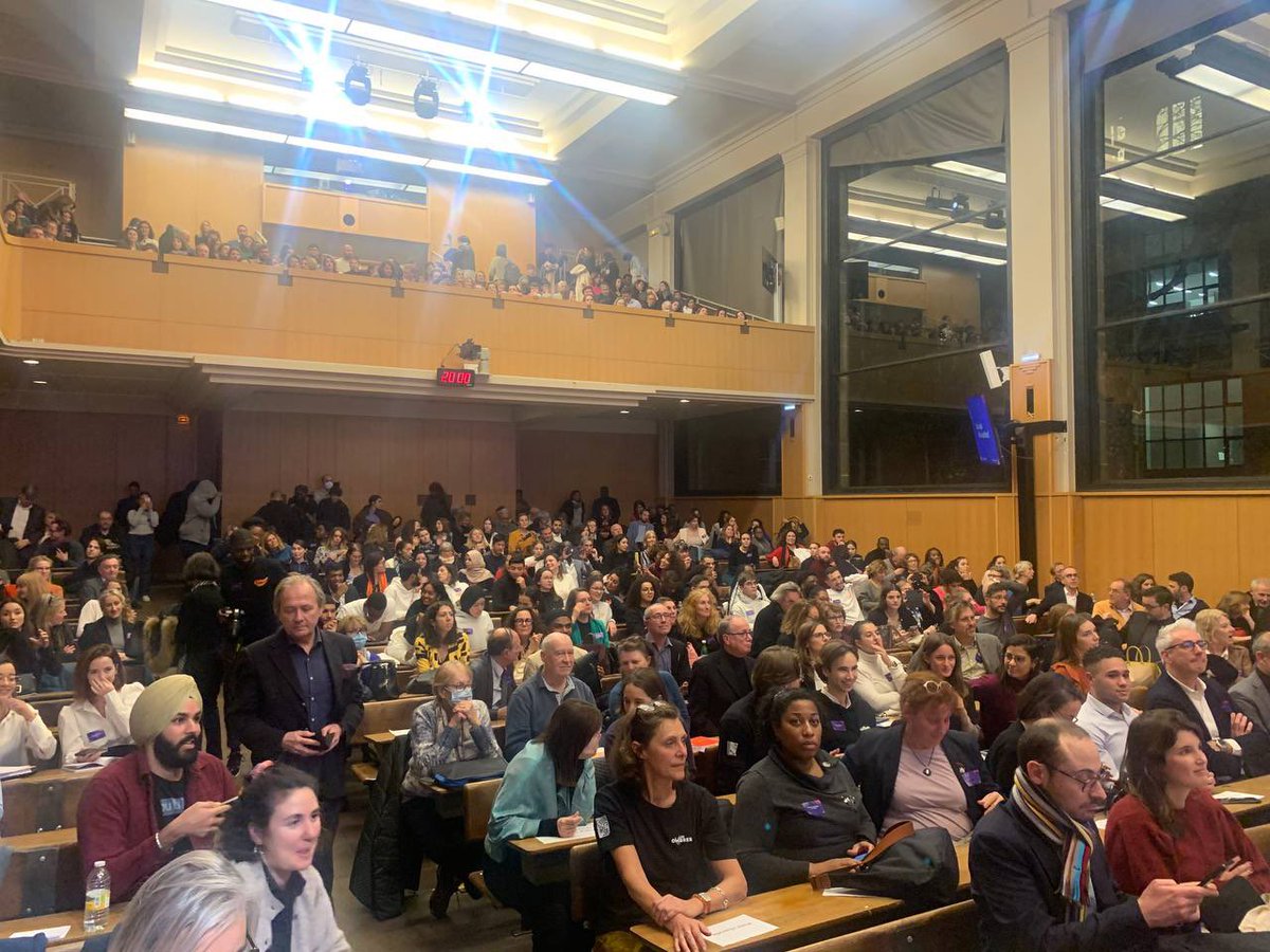 Thibaut Guilluy (@thibautguilluy) on Twitter photo 🚀 Top départ du #MoisduMentorat avec <a href="/sarahelhairy/">Sarah EL HAÏRY</a> et <a href="/chrparis/">Christophe Paris</a> ce soir !
En 2023, avec la signature de la convention @LaCL2E et <a href="/CollectifMentor/">Collectif Mentorat</a>, nous changeons d’échelle pour en faire une clé de transformation des entreprises et leur faire voir tous les talents ! 🚀 Top départ du #MoisduMentorat avec <a href="/sarahelhairy/">Sarah EL HAÏRY</a> et <a href="/chrparis/">Christophe Paris</a> ce soir !
En 2023, avec la signature de la convention @LaCL2E et <a href="/CollectifMentor/">Collectif Mentorat</a>, nous changeons d’échelle pour en faire une clé de transformation des entreprises et leur faire voir tous les talents !