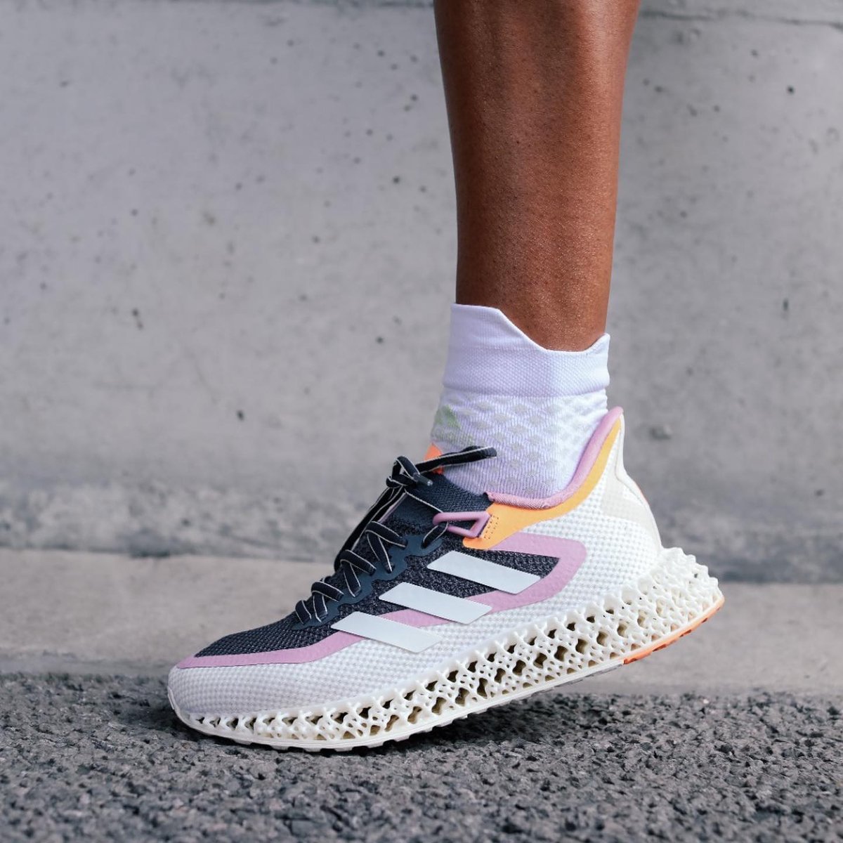 AffinityDevon's tweet image. New Year, New Running Gear? 👟💨

Kick start your January wardrobe in the @sportsdirectuk sale and get up to 70% off! 🛍️

#affinitydevon #sportsdirect #SportsDirectSale #bideford #januaryfitness #newyearnewyou #newyeargoals2023 #sale #offers #devon