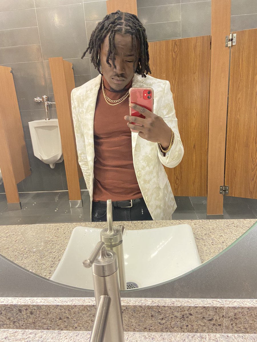 ForgotAboutXA's tweet photo. 🍫😤 https://t.co/AHvjgZmLCI