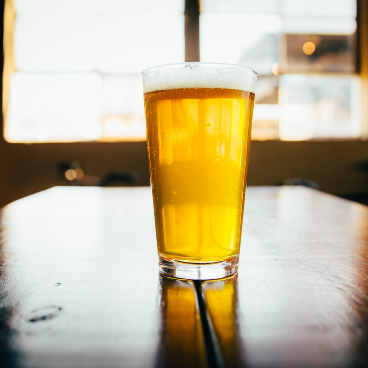 Tap into what really matters: good drinks, fresh eats, and great company. Lucky for you, you can find all of these right here with us!