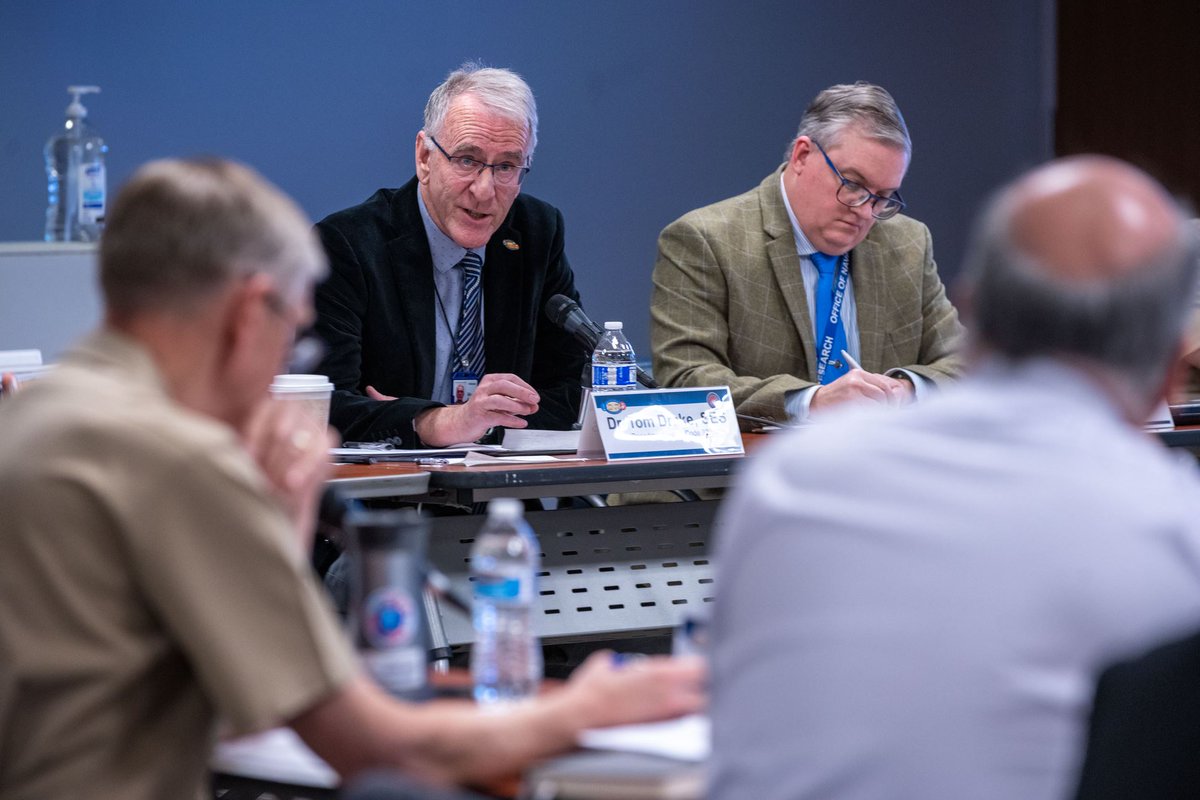 USNavyResearch's tweet photo. We've started off 2023 in a big way with #DVDay! 🤩
Mr. Jay Stefany, Asst. Sec. of the Navy (Research, Development & Acquisition) & his staff received portfolio briefings from each of our departments and #NRE partners @USNRL, ONR Global & @NavalAgility. https://t.co/5WFdqoAecR