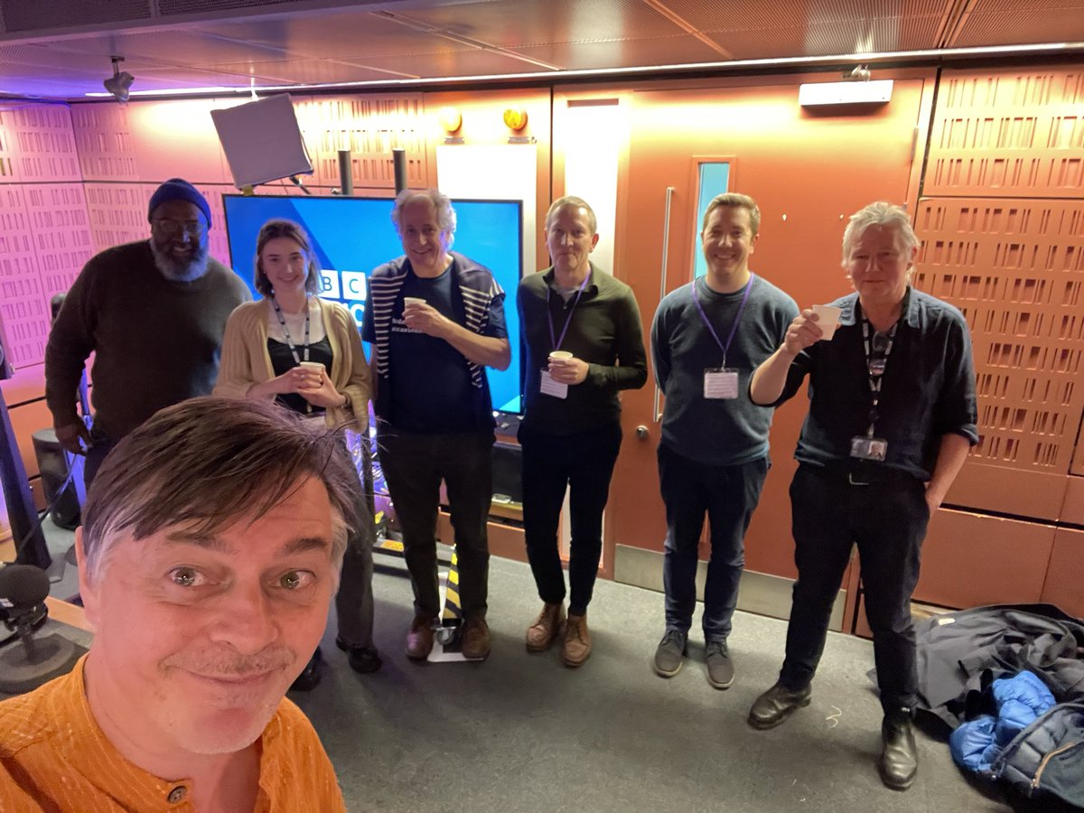 And some of the happy #cider drinking bunch from tonight’s <a href="/BBCFrontRow/">BBC Front Row</a> - myself, <a href="/rrobinson72/">Roger Robinson</a> <a href="/Mik_Carmichael/">Mikaela Carmichael Zulaika</a> <a href="/julian_may/">Julian May</a> Simon Pope <a href="/jimcausley/">Jim Causley</a> &amp; <a href="/tds153/">Tom Sutcliffe</a>. This is what wassailing does to you. Hear the show at the link in the top of the thread