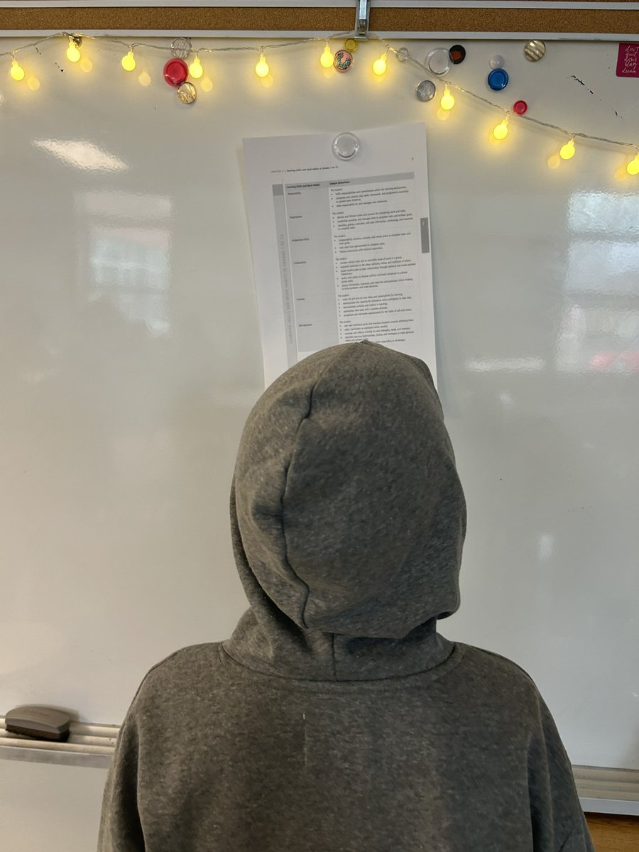 Heather Thomson tweet media