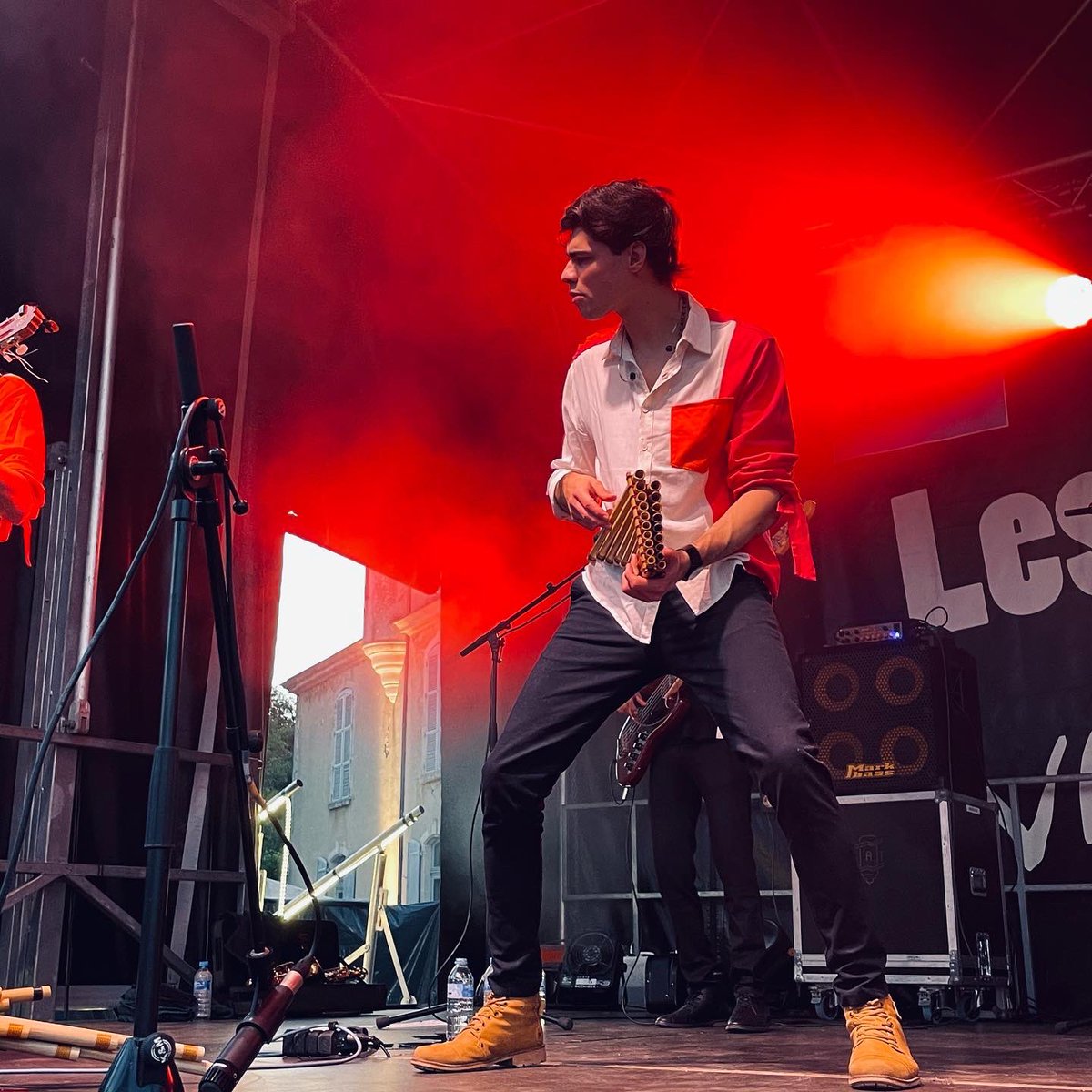 tunayoficial's tweet photo. HOY ESTAMOS DE FESTEJO! 🥳

Feliz cumpleaños querido Santi  🎉🎈

Por muchos años más de música y amistad! 💪

Saluu 😈 https://t.co/CQFTyUcqKy