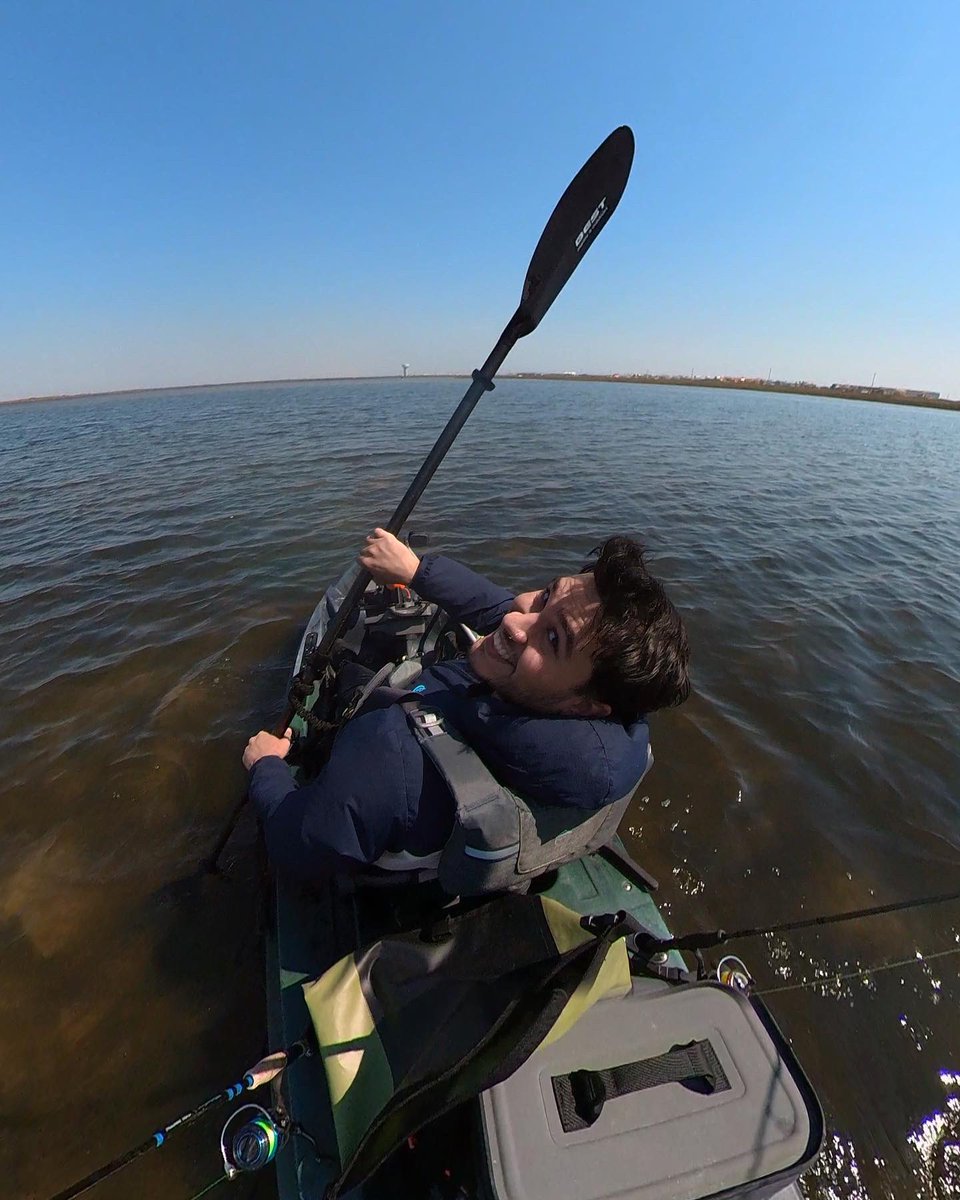 sum1holdmeplz's tweet image. No I’m not dead, I’m just posting that I’m 1 year sober!! 🥲