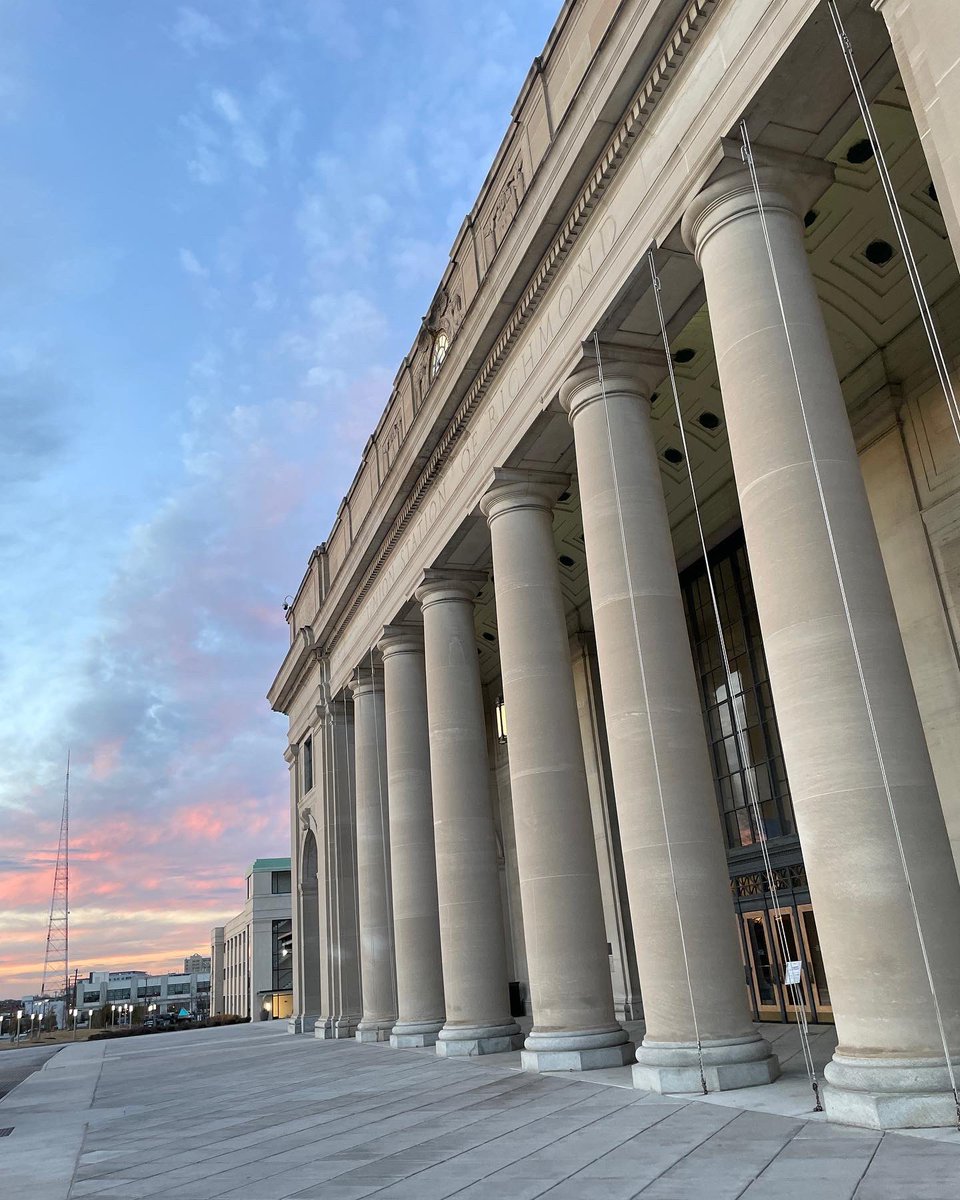 ScienceMusofVA's tweet image. This was tonight’s sunset. 😍 #rva #RVAsunset #VAmuseums #VirginiaSky