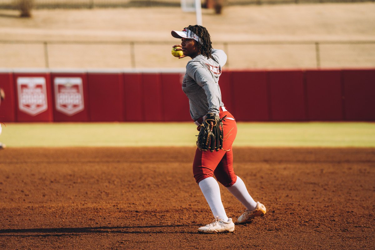 Arkansas Razorback Softball on Twitter "One month 'til first pitch!"