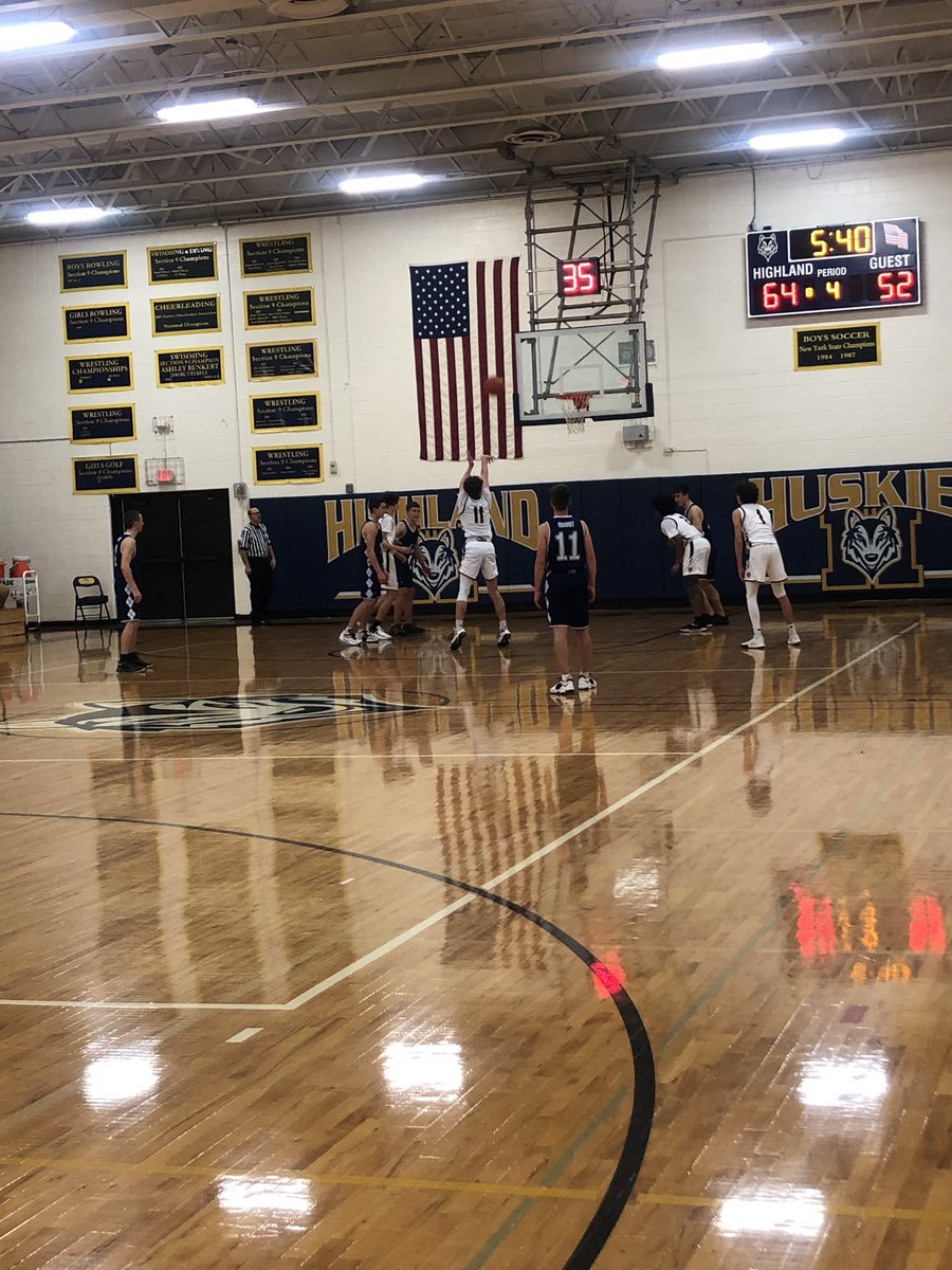 The Huskies Varsity Boys Basketball team brought home a win tonight against a tough Mt. Academy🏀 The team ended the game 87-66 🔥 <a href="/huskynation845/">The Pack</a> <a href="/HighlandCSD/">Highland CSD</a>