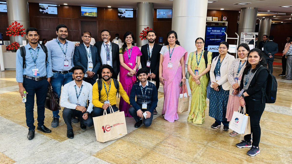 NSDCS_IITI's tweet image. At #VLSID2023 with with Dr. Satya Gupta, Dr. Usha Mehta and Chitra Hariharan.