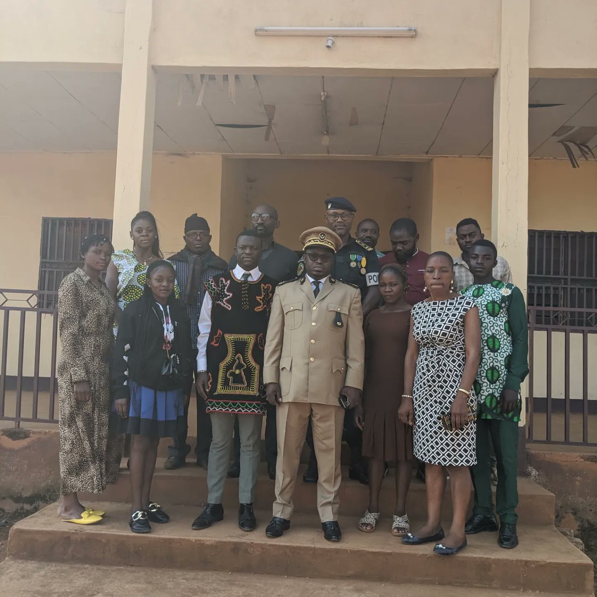 cnycsanta's tweet photo. Cameroon national youth council - Santa has been installed by the Divisional officer of Santa. During the installation the DO Encouraged the new bureau to carry out activities that will positively impact the youths of Santa. https://t.co/wg5Xu5UW85