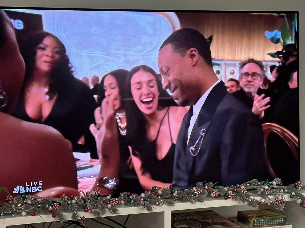 Will it be an #AbbottElementary sweep tonight?

Best Supporting Actor Comedy Series

#TylerJamesWilliams 
#GoldenGlobes