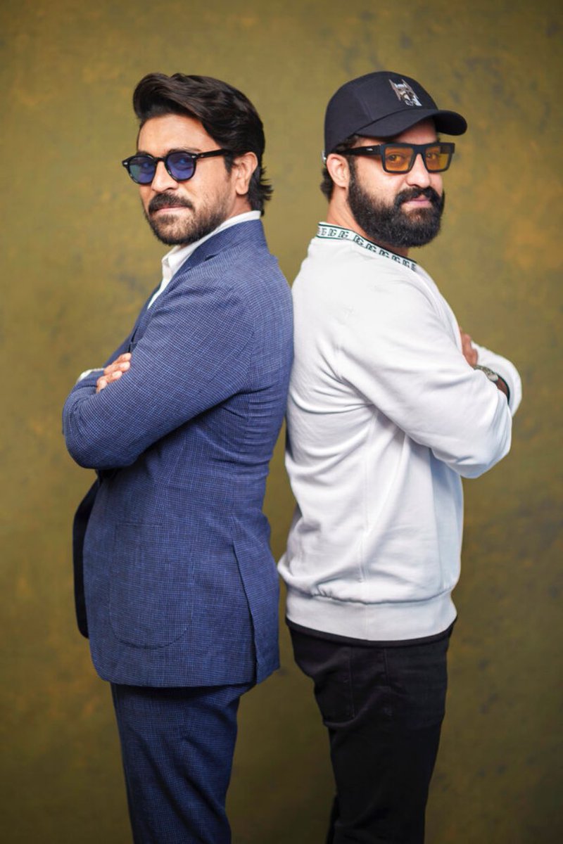 DvvProductions's tweet photo. #RRR #GoldenGlobes #GoldenGlobes2023 #RRRMovie #SSRajamouli #JrNTR #RamCharan #ManOfMassesNTR #ManOfMassesRamCharan #RamCharan #NTR #Tollywood #Trending #RRRForOscars #Oscars https://t.co/EVx05MEDDD