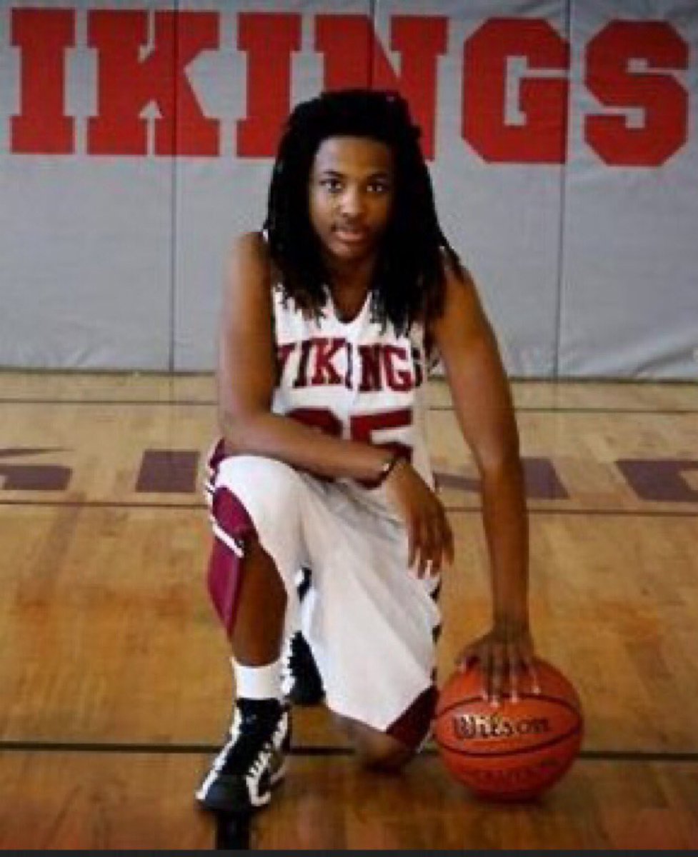 Today is the 10th anniversary of the death of Kendrick Johnson in GA.

We've not forgotten. 

Remembering #KendrickJohnson May his family have peace. 

We must keep fighting for justice. #ProfessorJBA #Blackboys #BlackLivesMatter #publicschools #racism #MLKDay2023 🍎