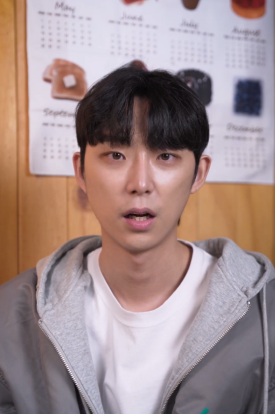 ZIPPINGofficial's tweet photo. [첫사랑 징크스 EP.15~EP.16 업로드]

남사친에게 결국 고백 갈김..
어떻게 됐냐고..?🧐

EP.15 보러가기
🎬 https://t.co/RnUkztSl70
EP.16 보러가기
🎬 https://t.co/oz8aKCvVjG

#웹드라마 #웹드 #연애 #소개팅 #술자리 #남사친 #여사친 #짝남 #짝녀 #짝사랑 https://t.co/csZcuWWBOn