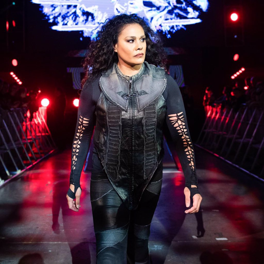 Tamina Snuka: Age, Height, Relationship Status \u0026 More Things To Know About  Her, image size:1024x1024