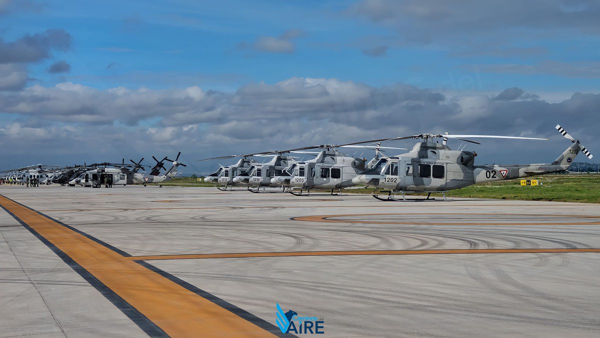 SinReservasInfo's tweet photo. Fuerza Aérea Mexicana (@SEDENAmx) & Guardia Nacional (@GN_MEXICO_).
✈️ https://t.co/ta55j7Wwin
#CaminosdelAire #AireMX #Aviación #Defensa #SEDENA #FAM #FuerzaAéreaMexicana #GuardiaNacionalMx #GN #Bell #B412 #Blackhawk #Sikorsky #Eurocopter #Cougar #EC725 #AIFA #MEX #BAM1 https://t.co/v0zTK8FGGS