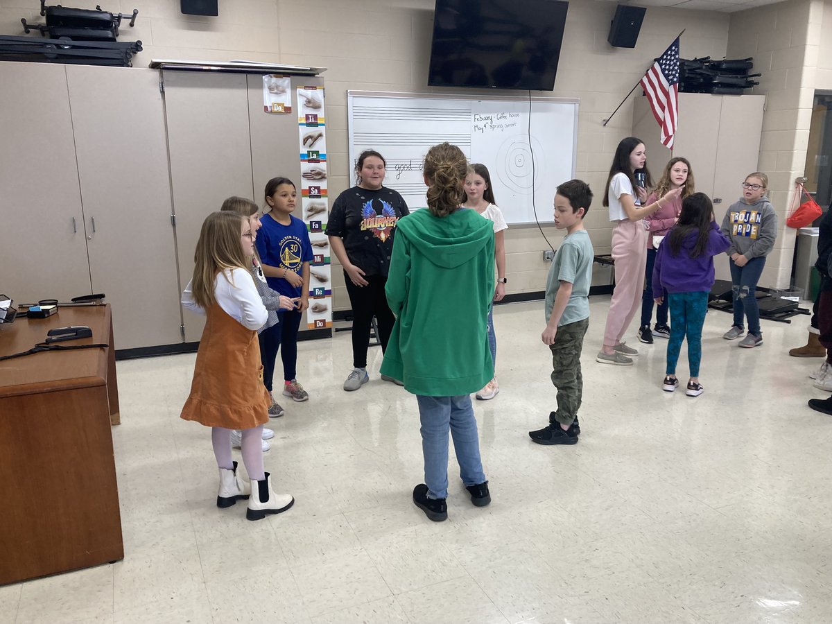ChoirsTri's tweet photo. Just ended rehearsal with the 36 person Elementary Choir here at TC! Truly an outstanding group of singers and people! We played some games working on teamwork, learned how to read a piece of choral music for the first time, and had a lot of fun! @MatthewMillerpe https://t.co/UhswxihDeO