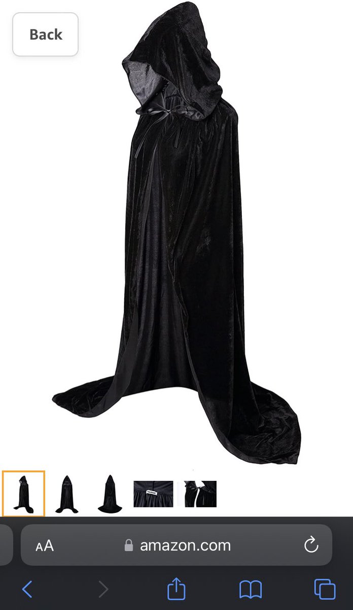 esw09's tweet photo. Eboni’s Self Defense Tips: Wear a cloak (or keep it in the trunk to put on when needed) and no one will bother you - guaranteed! #cloakdefense https://t.co/ZFZiWw89bI