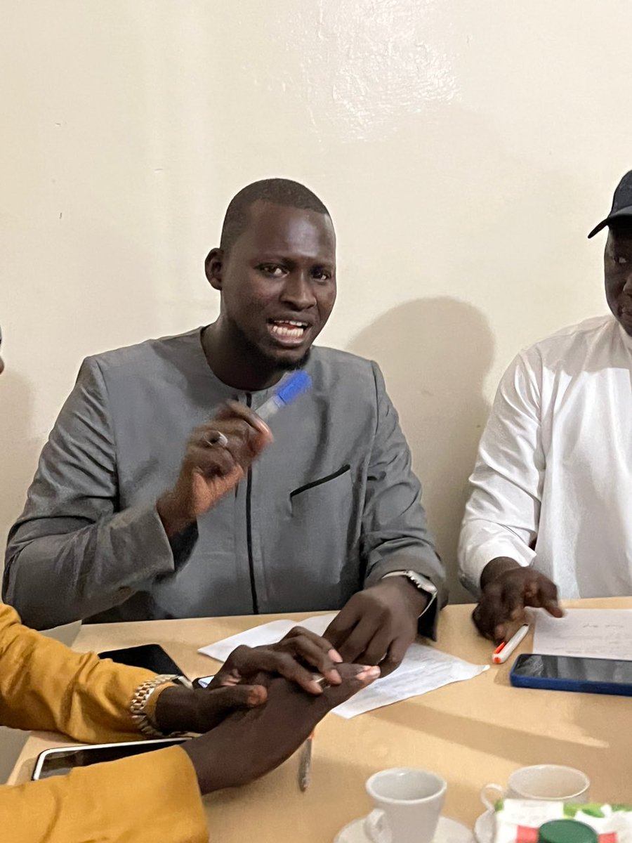 MLBara_LO's tweet photo. ÉCHANGES À TOUBA

Il est nécessaire de penser et cadrer les initiatives politiques que nous portons pour notre ville et notre terroir. Cela passe par l’échange.

#BaraLO #touba #BAOL https://t.co/E2c0zEpDk4