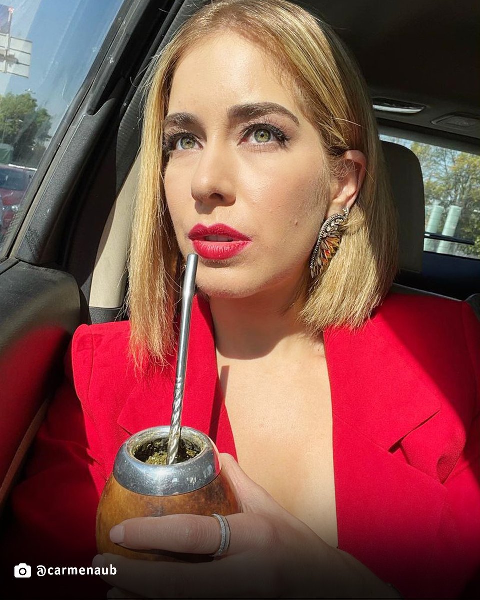 TelemundoIntl's tweet photo. Deja este corazón ❤️ en los comentarios si crees que el rojo les queda MUUUY bien a #LosCasillas 💥¡Arre! #ElSeñorDeLosCielos #ESDLC
Repost: 
📷: @carmenaub
📷: @rafaelamayanunez https://t.co/zFQpyv6w2N