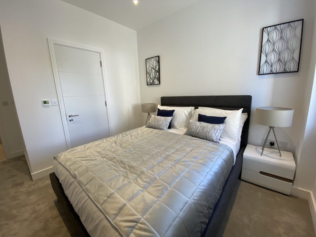 Just_Us_Global's tweet photo. A brand new off plan resale of a spacious 2 double bedroom apartment with an exceptional high ceiling in Regal Homes. 

Price : £ 1,395,300

For More Information : 
https://t.co/OUfs02OznZ

#londonrealestate #londonflat #londonluxuryapartment #londonproperty #londonapartment https://t.co/Tb0NWGkOgY