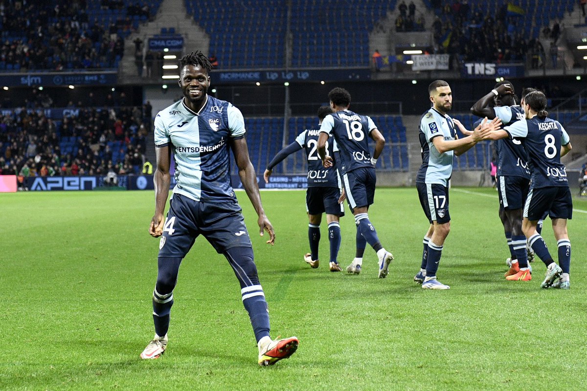 Actu Foot tweet media