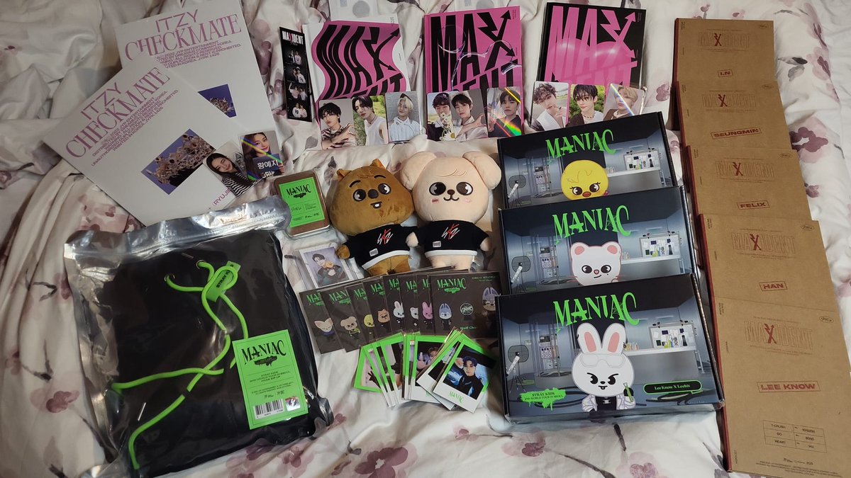 BellaCa55257691's tweet photo. Danke fürs sichere Verschicken und die Mühe die dahinter steht, dass all die tollen Sachen angekommen sind 😊🥰
@HannaGOs @HARU_GOs #HannaGOs #HaruGOs https://t.co/RoeSvTIjCa