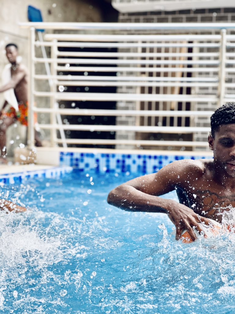 smartmoni319's tweet photo. I keep living as much as I can. 
  But I live the rest for God ❤️💯🙏 https://t.co/y3X6fntgbp
