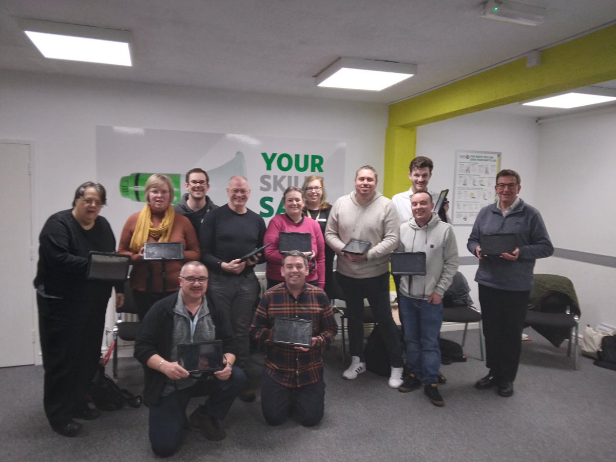 SJASSW's tweet photo. A brilliant evening hosted by @PhilipEMonaghan for the first look at the new #EPRF for @stjohnambulance so excited to be rolling this out as the first district to go live!! https://t.co/vpYKBaQDyx