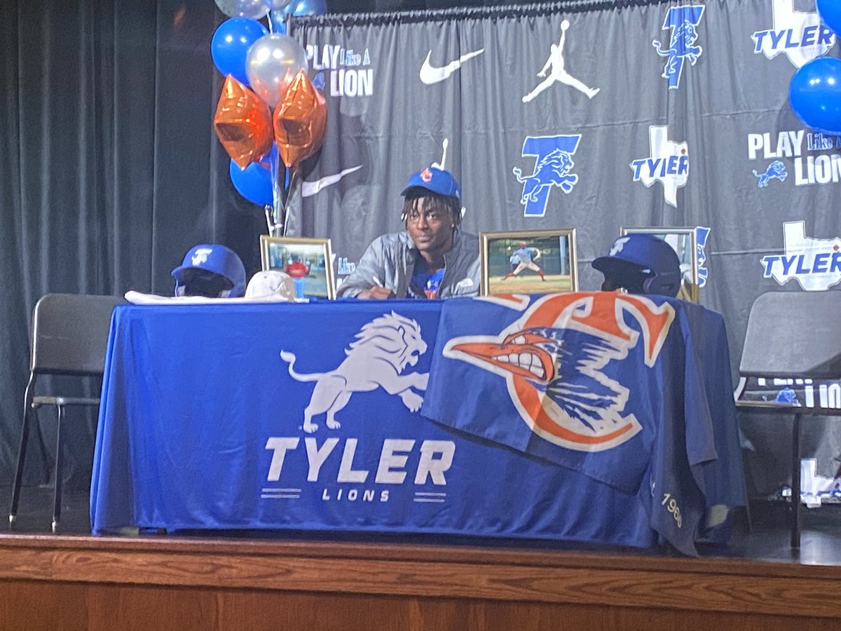 Brandon Ogden tweet media