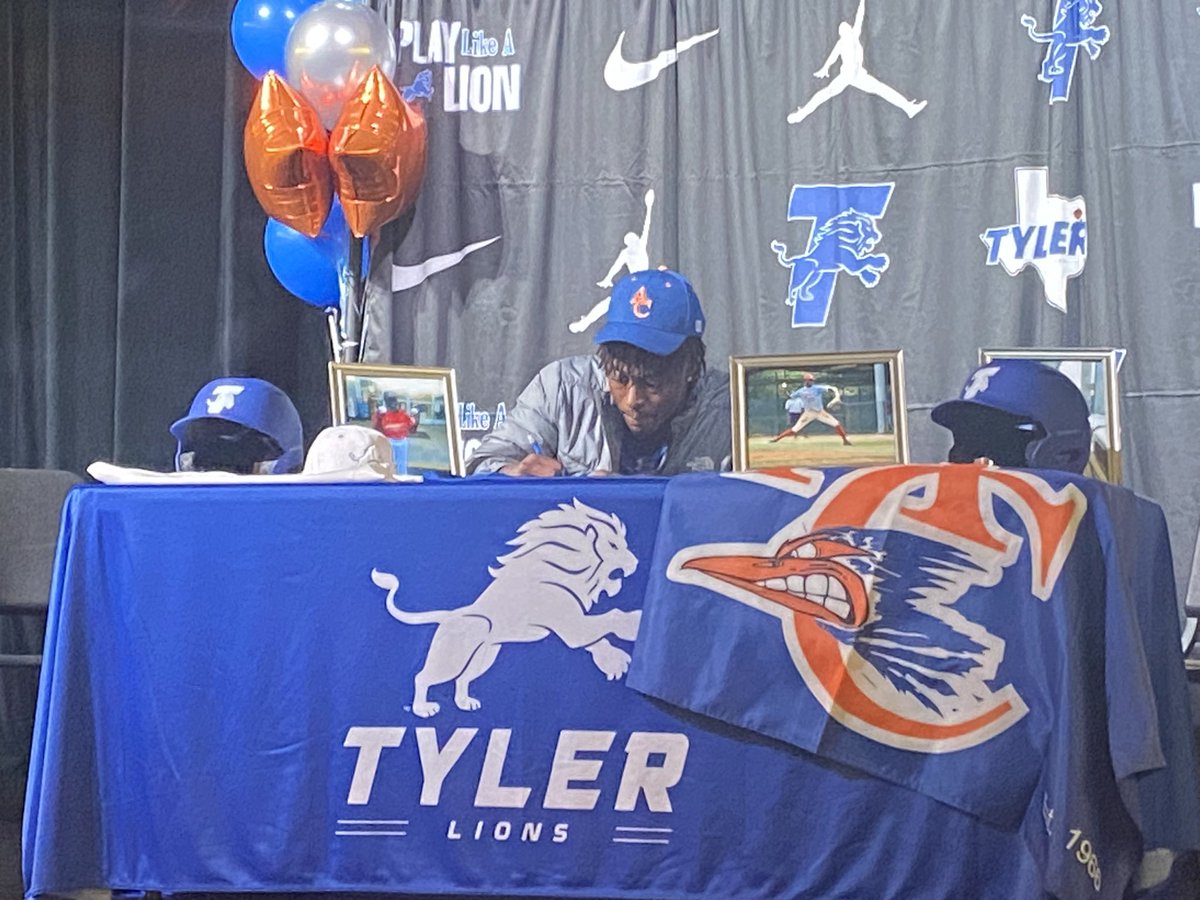 Brandon Ogden tweet media