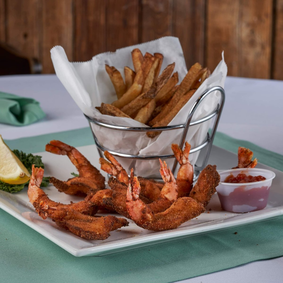 CallahansGrill's tweet photo. If you think this plate looks good on screen, you should see it in person! Try our fried shrimp next time you dine with us. #seafood https://t.co/mQVODEXER3