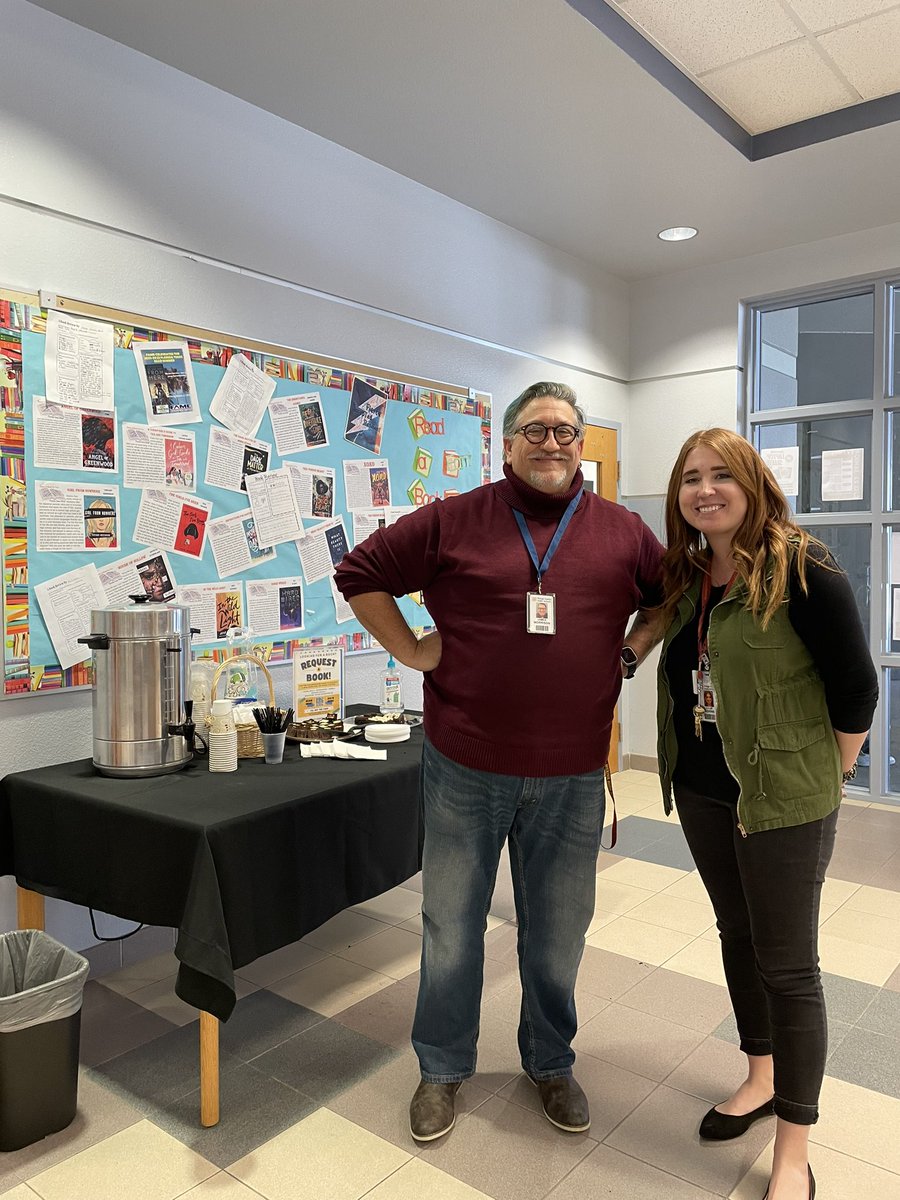 learnwithlil's tweet photo. So nice seeing introducing myself as the Media Specialist at WHS! Seeing old friends and meeting new teachers to share some hot chocolate during this cold week was just what we needed to spread some cheer 🤩 #OCPSreads https://t.co/QySrieFejZ