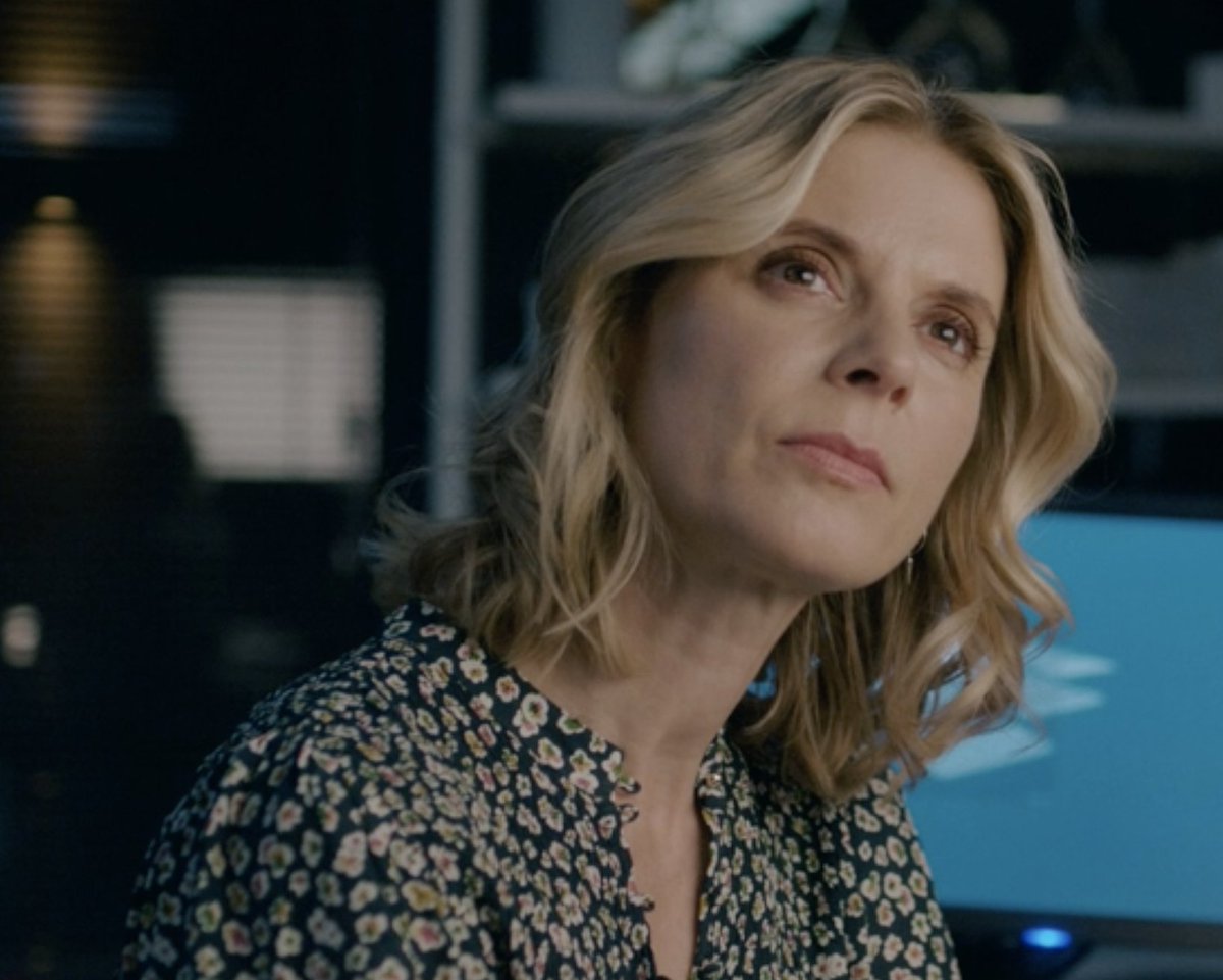 Belle Bubble Ditsy Blouse in Multi Navy by Wyse London Worn in 26x04 of #SilentWitness wyselondon.com/products/belle…