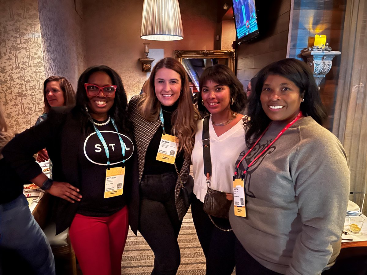 Meet St. Louis tweet media